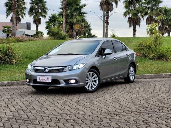 HONDA CIVIC 1.8 LXS 16V FLEX 4P MANUAL
